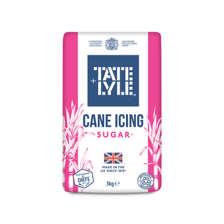 Bag of Tate & Lyle Icing Sugar 3kg against white background